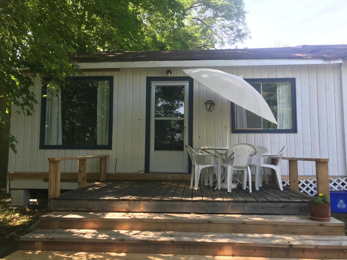 Beachside on Lake Muskoka Port Carling Exterior foto